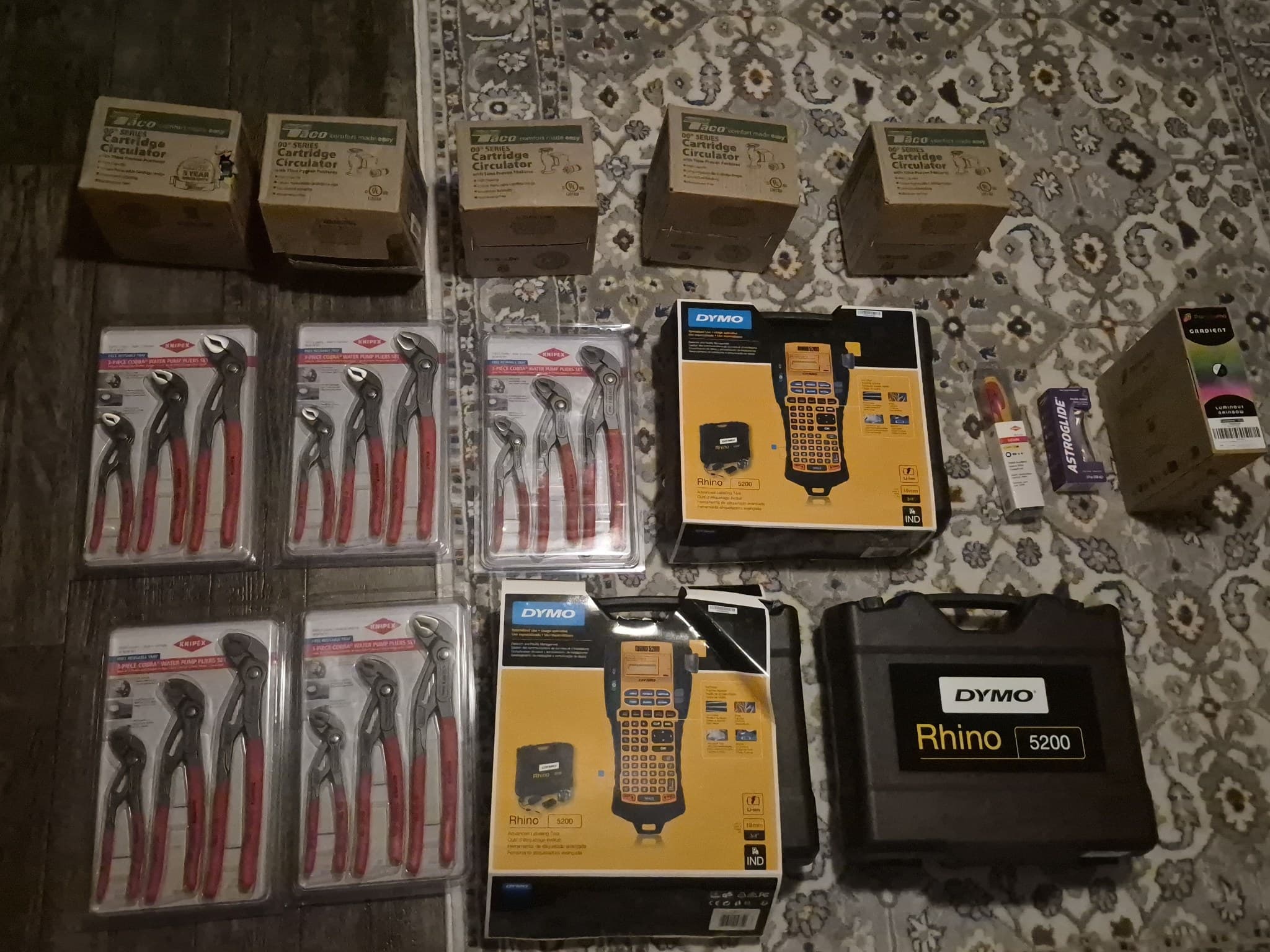 Sell best offer there brand new